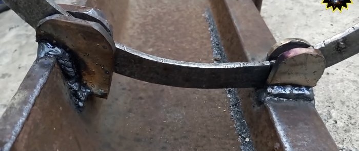 How to bend a steel strip on edge and make a ring