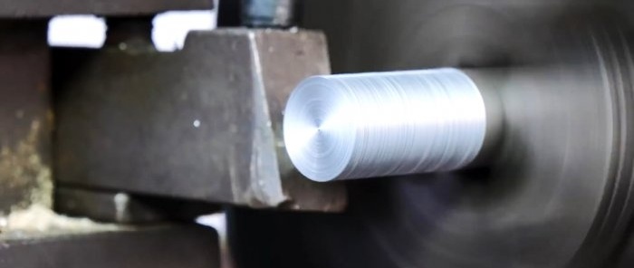 How to make a jig for cutting pipe saddles at any angle