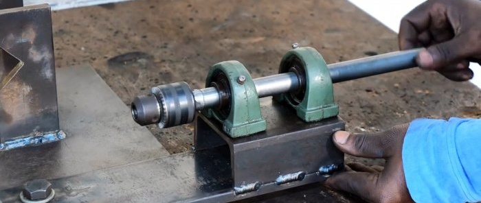 How to make a jig for cutting pipe saddles at any angle