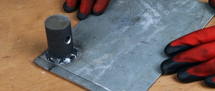 How to make a manual circular saw and a 2 in 1 cross-cutting machine from an angle grinder