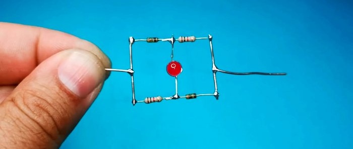 Low battery charge indicator without transistors with a clear response threshold