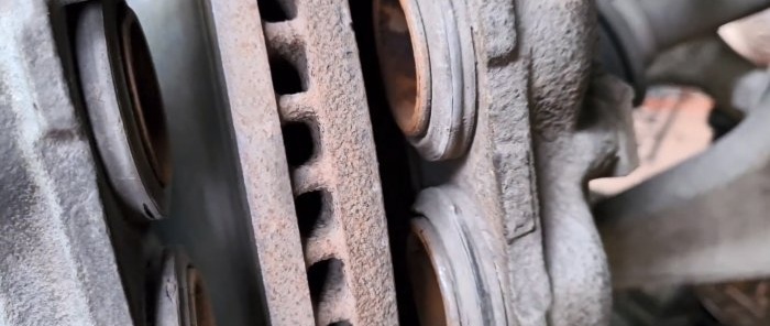 How to sharpen a brake disc without a sharpener without removing it from the car