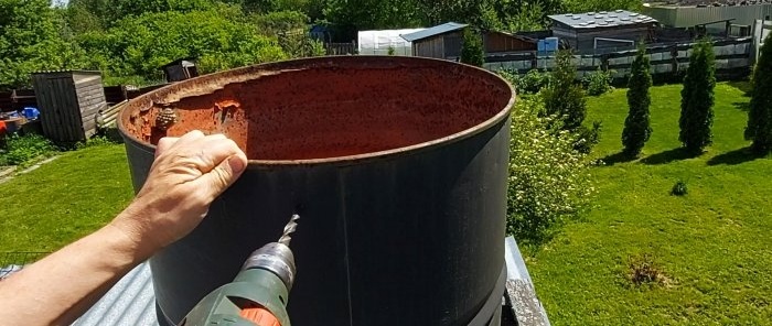 An elementary way to automatically supply water to a container for showering or irrigation