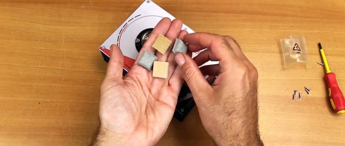 How to make a mini sharpening machine with variable speed control from an old HDD