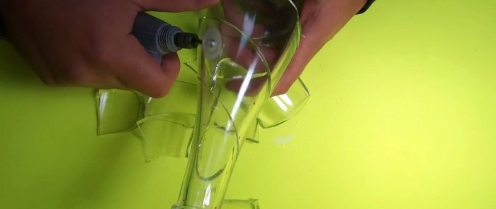 How to cut a glass bottle in a spiral