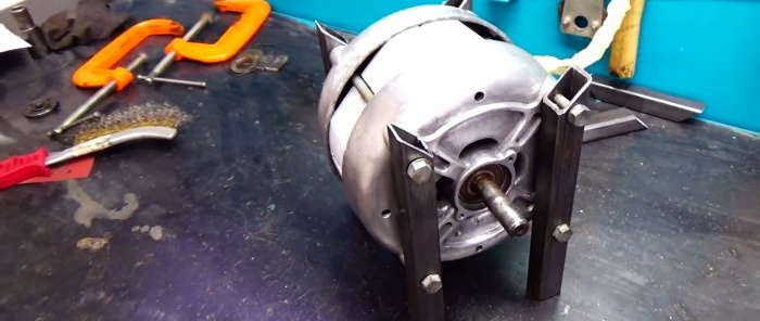 How to make a grinding machine from an old stripper engine