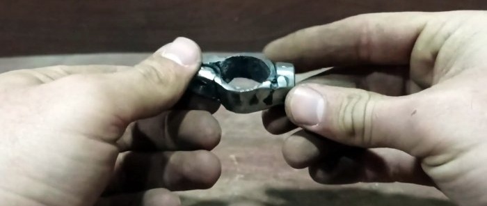 How to make a useful grinding attachment from a burnt-out engine armature