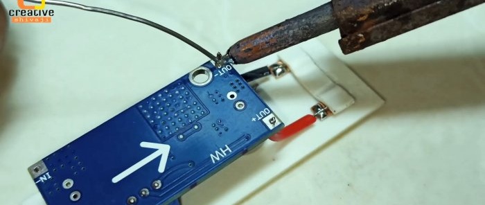 How to make a battery with voltage regulation up to 36 V