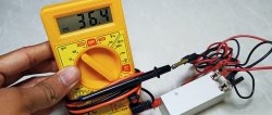 How to make a battery with voltage regulation up to 36 V