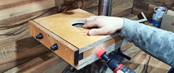 Do-it-yourself grinding thicknesser attachment for a drilling machine