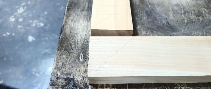 How to join wooden pieces without glue using a tenon and spacer wedges