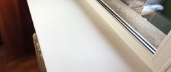 A cheap way to whiten a yellowed plastic window sill