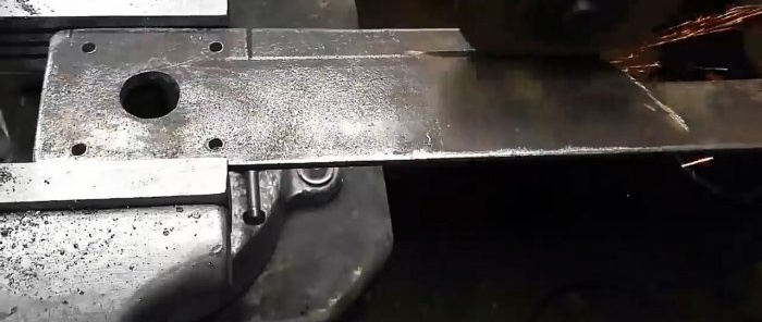 How to make a belt grinder from a grinder with your own hands