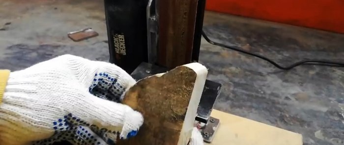 How to make a belt grinder from a grinder with your own hands