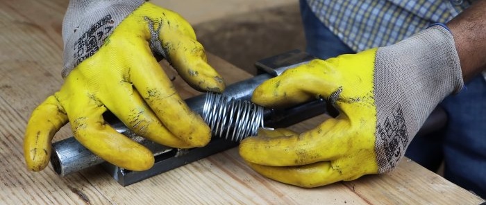 How to make a device for winding a spring from waste materials