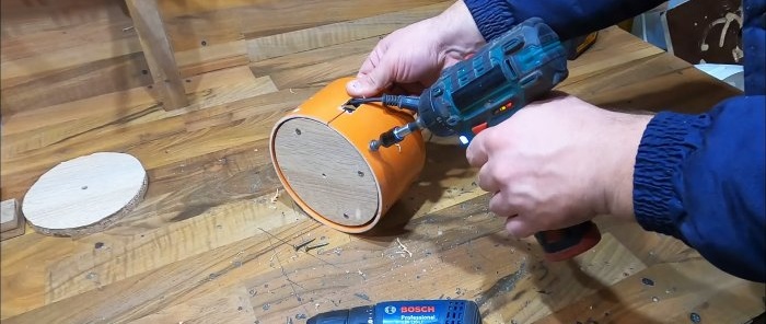 How to make a self-winding extension cord from an old vacuum cleaner