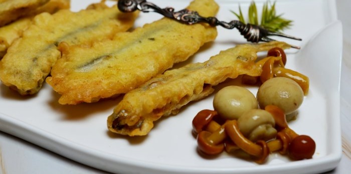 How to cook capelin in tempura batter