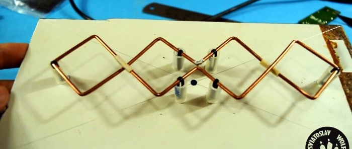 Do-it-yourself long-range Wi-Fi antenna for a Chinese adapter