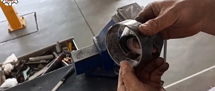 How to make a double bearing housing from available materials