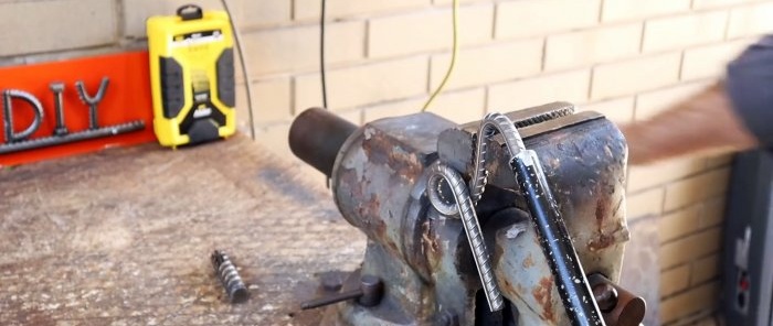 How to tie steel reinforcement without heating into a sea knot