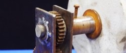 DIY hand sharpener made from old gears