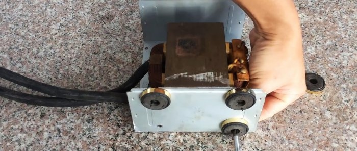 How to make a soldering and heating device from a microwave transformer