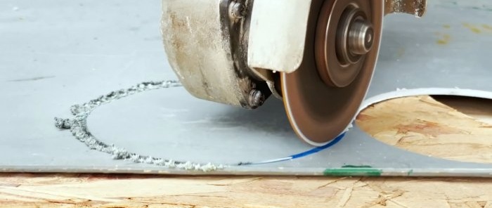 Long-lasting poultry feeder made of PVC pipes