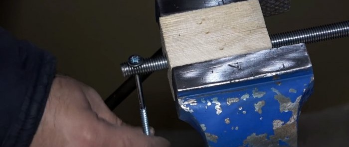 How to make a device for winding springs