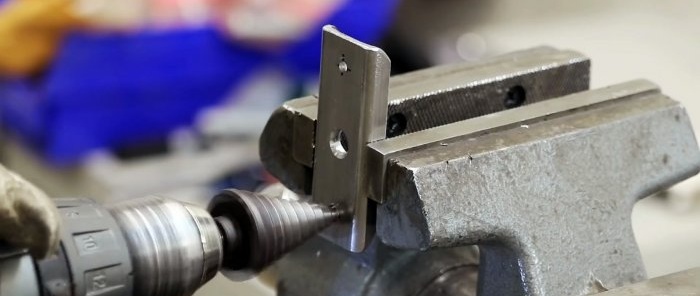 How to make a third arm for installation and welding work from scrap materials