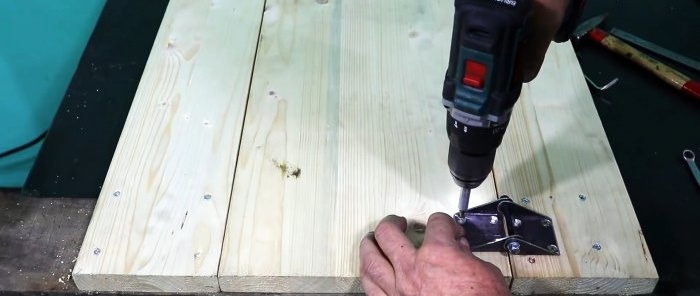 How to make door hinges from a profile pipe quickly and without welding