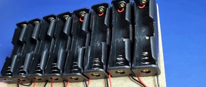 How to connect low-voltage converters in series and get 220 V