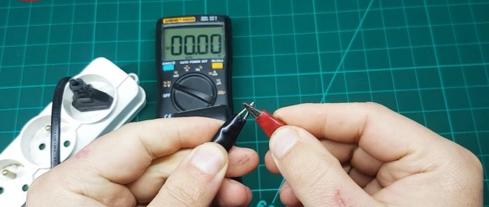 One attachment will significantly expand the functionality of a conventional multimeter