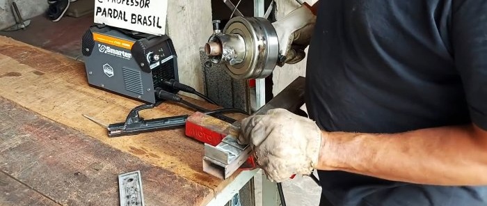 The simplest lathe for metalworking with your own hands