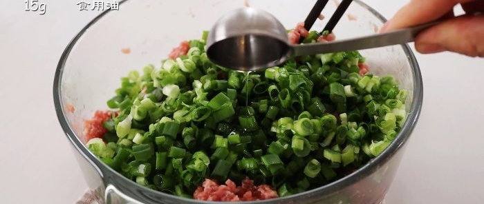 Meat multilayer envelopes made from flour and minced meat