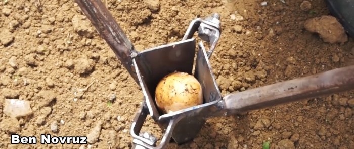 How to make and use a convenient and effective potato planter from metal waste