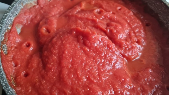 Tomato paste recipe is not for lazy people