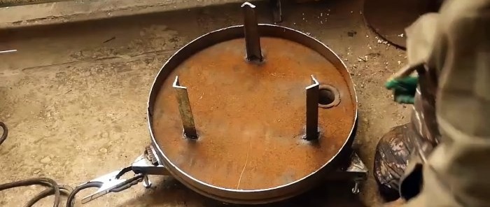 How to make a long-burning stove from scrap metal