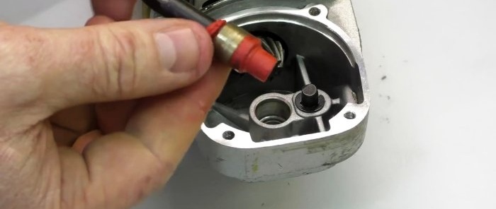 7 ways to press out a worn bushing