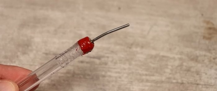 How to make an indispensably useful vacuum tweezer for SMD