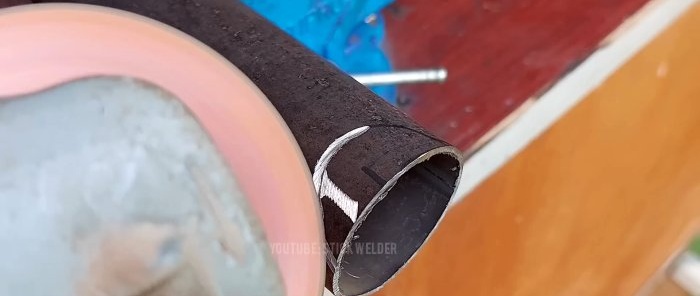 How to perfectly cut a pipe at right angles