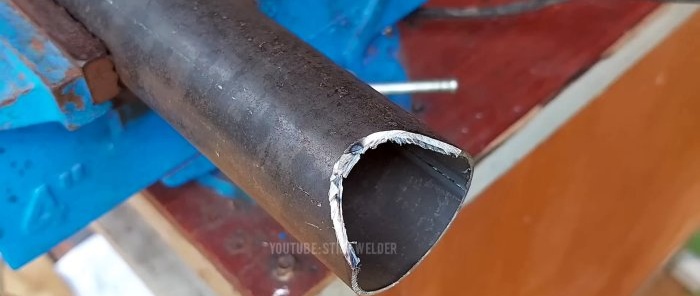 How to perfectly cut a pipe at right angles