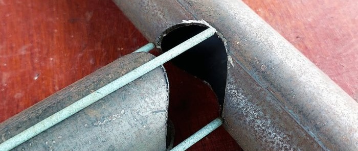 How to perfectly cut a pipe at right angles