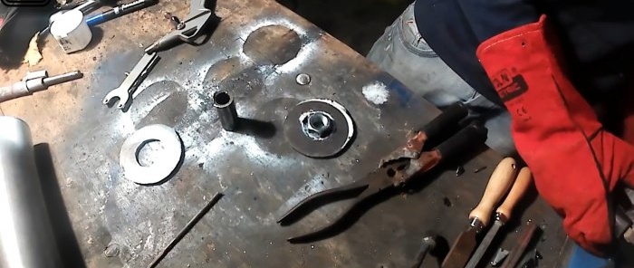 How to make a full-fledged muffler from cheap materials