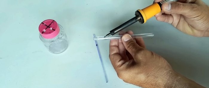 How to make a mini paint gun from a ballpoint pen