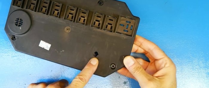 How to easily repair cracks and holes in plastic parts