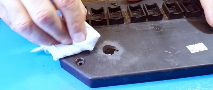 How to easily repair cracks and holes in plastic parts