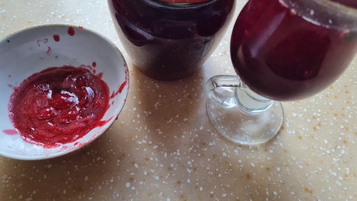 Raspberry jam without thickeners