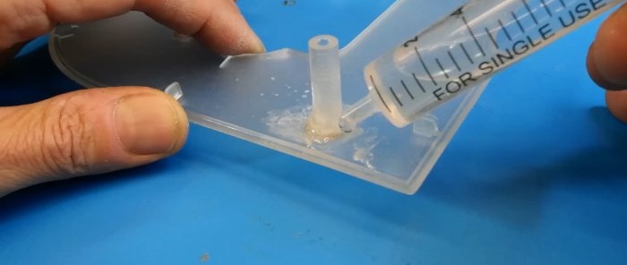 Liquid plastic Repairing plastics easily without glue and a soldering iron