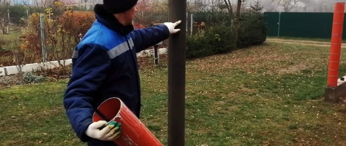 Round concrete fence posts Quickly simple and beautiful